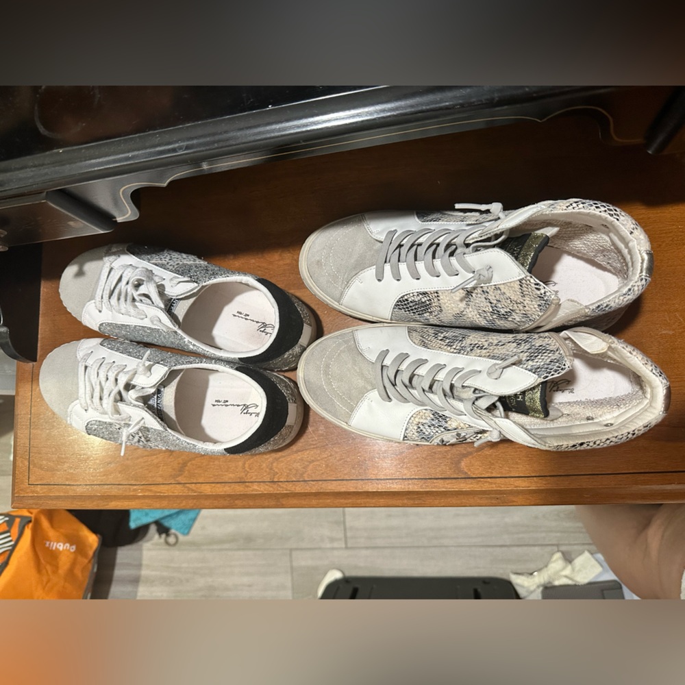 Lot of Vintage Havana sneakers